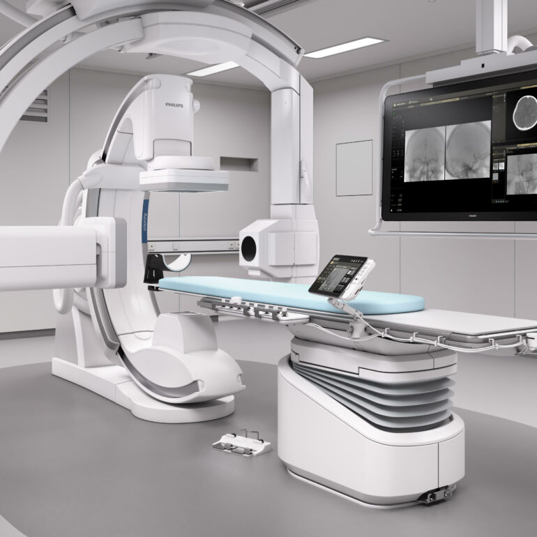 Imagem 1 - Modelo de Equipamento de Angiografia Digital
